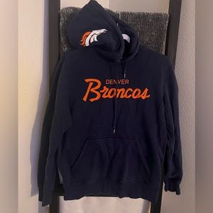 NFL Denver Broncos sweatshirt